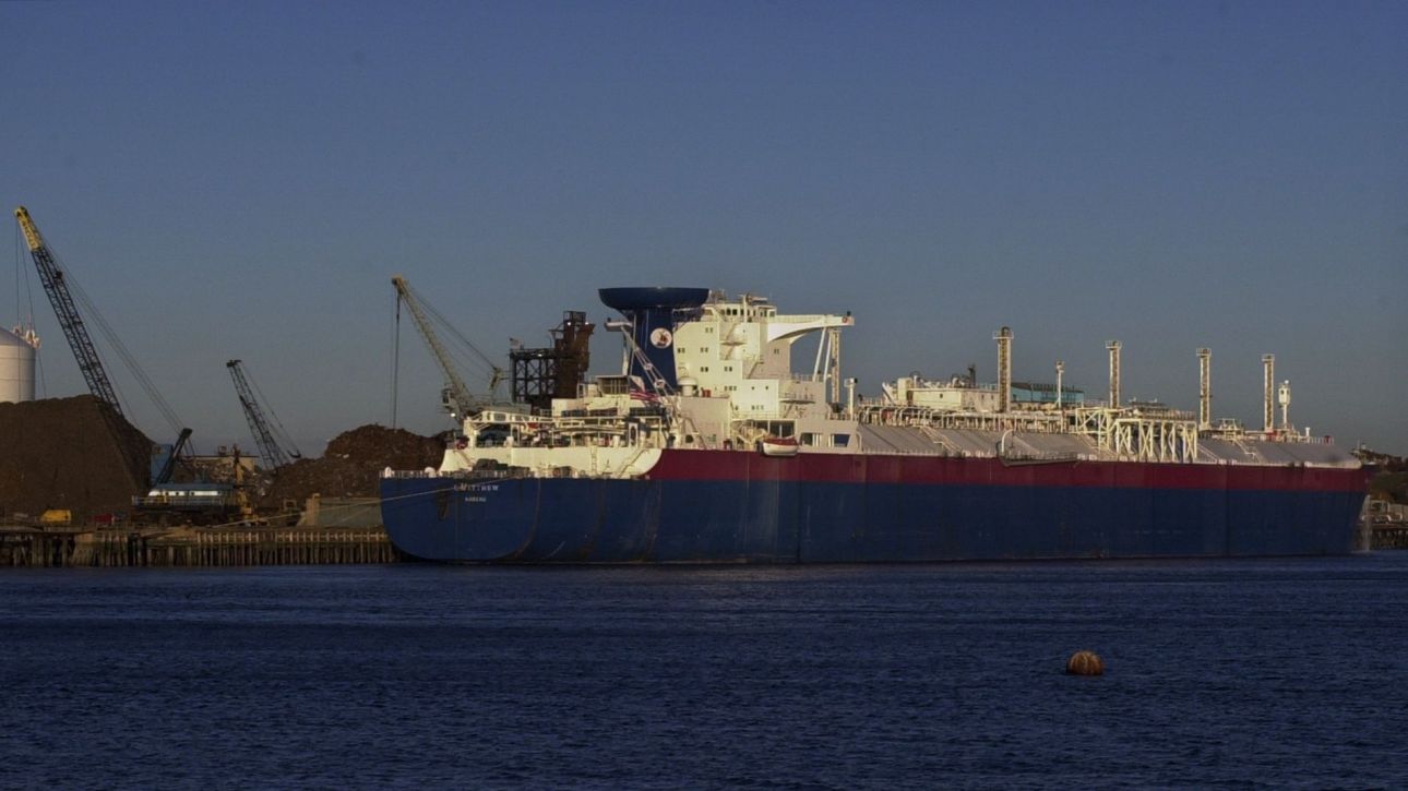 Η Ελλάδα πύλη εισόδου και τροφοδότης LNG – O ρόλος της Aθήνας στην ανοικοδόμηση της Ουκρανίας