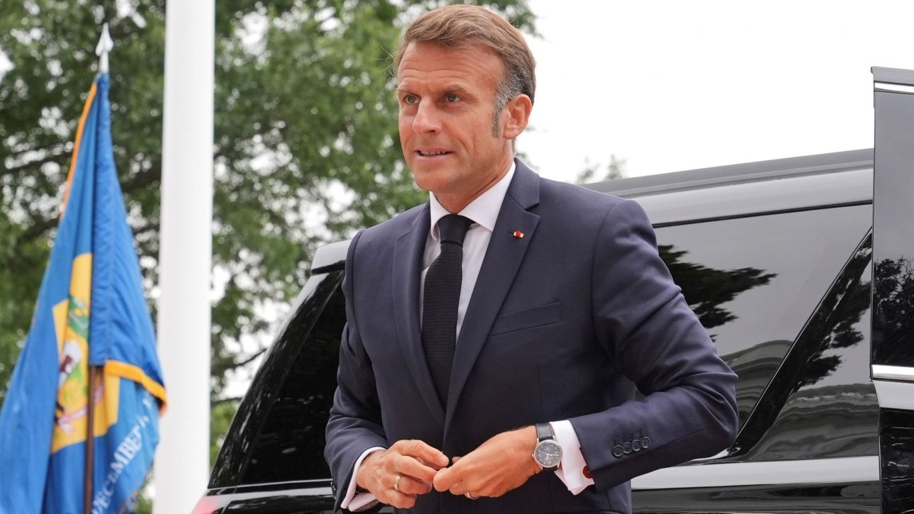 Μακρόν: O Ζελένσκι μπορεί να βελτιώσει το ιστορικό της Ουκρανίας στην καταπολέμηση της διαφθοράς