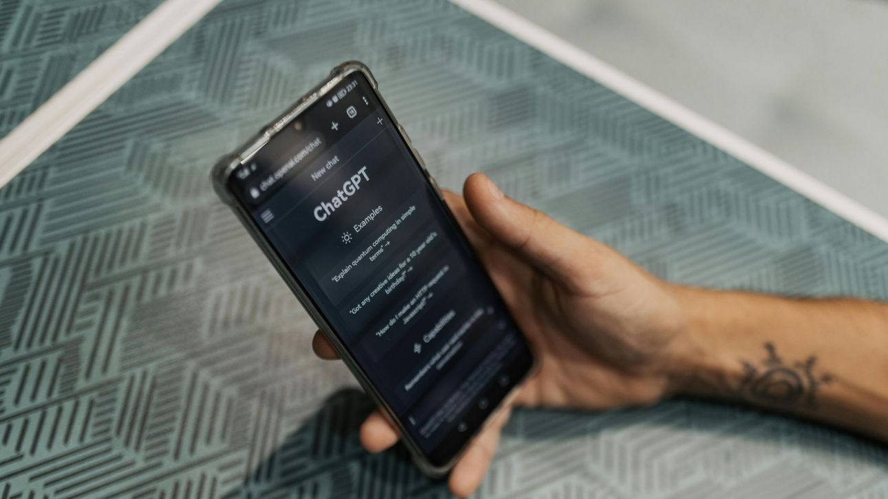 Αποκαθίσταται σταδιακά η λειτουργία σε Χ, ChatGPT και ιστοσελίδες μετά το black out