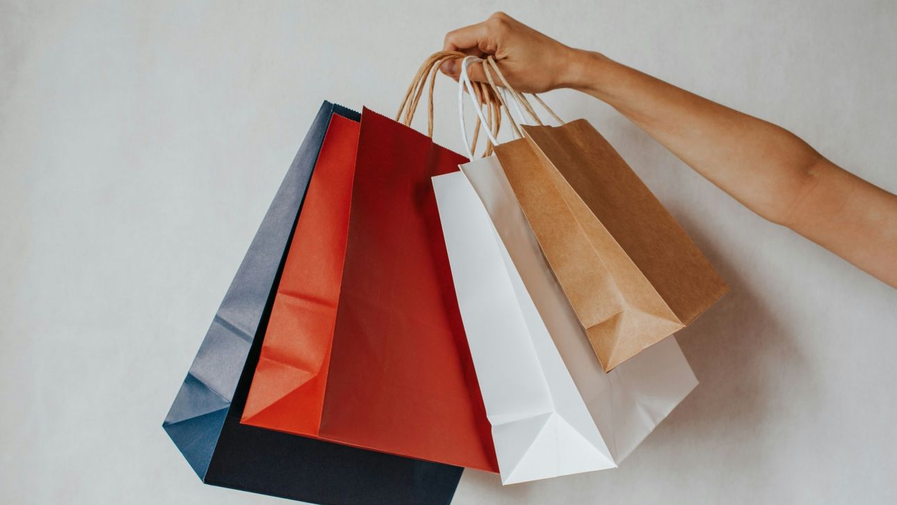 Εβδομάδα προσφορών: Όσα πρέπει να προσέξουν οι καταναλωτές ενόψει Black Friday