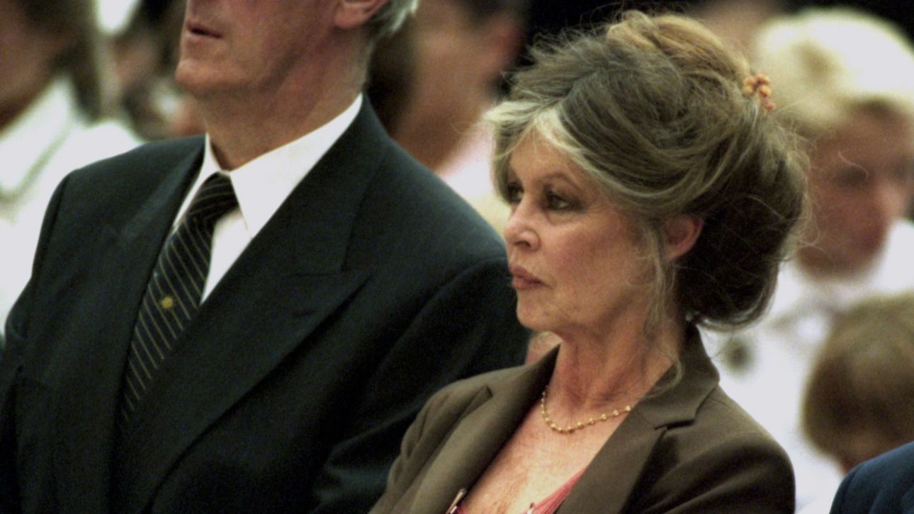 Στο νοσοκομείο η Μπριζίτ Μπαρντό μετά από χειρουργική επέμβαση