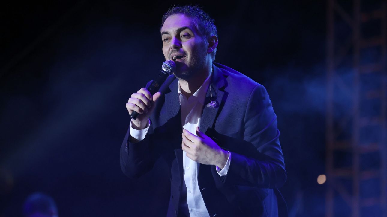 Ο Μιχάλης Χατζηγιάννης ανακοίνωσε την ακύρωση των εμφανίσεών του για λόγους υγείας