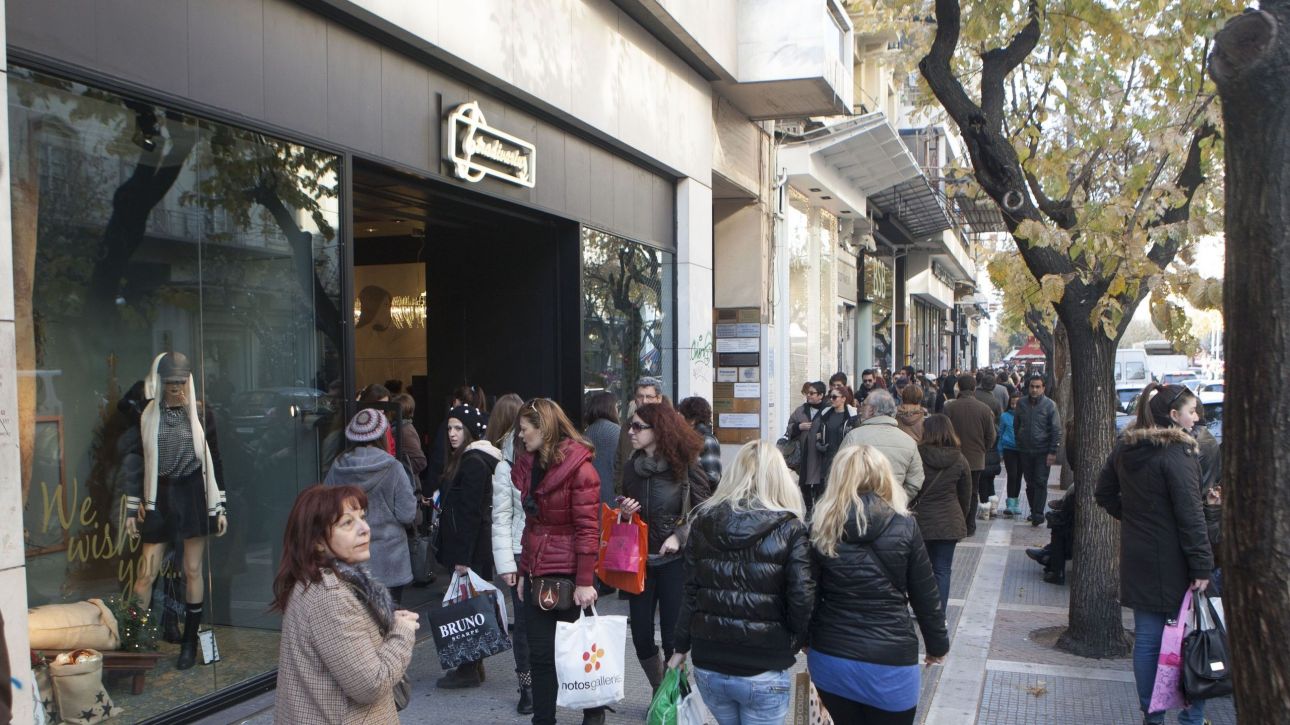 Θεσσαλονίκη: Από 13/12 τίθεται σε ισχύ το εορταστικό ωράριο των εμπορικών καταστημάτων