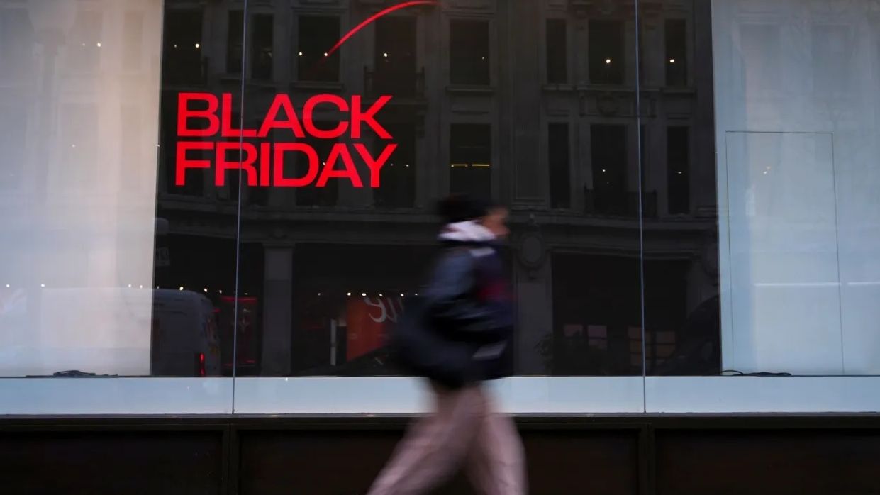 Black Friday: Στροφή σε αγορά «εμπειριών» μέσω υπηρεσιών έναντι καταναλωτικών προϊόντων το 2025