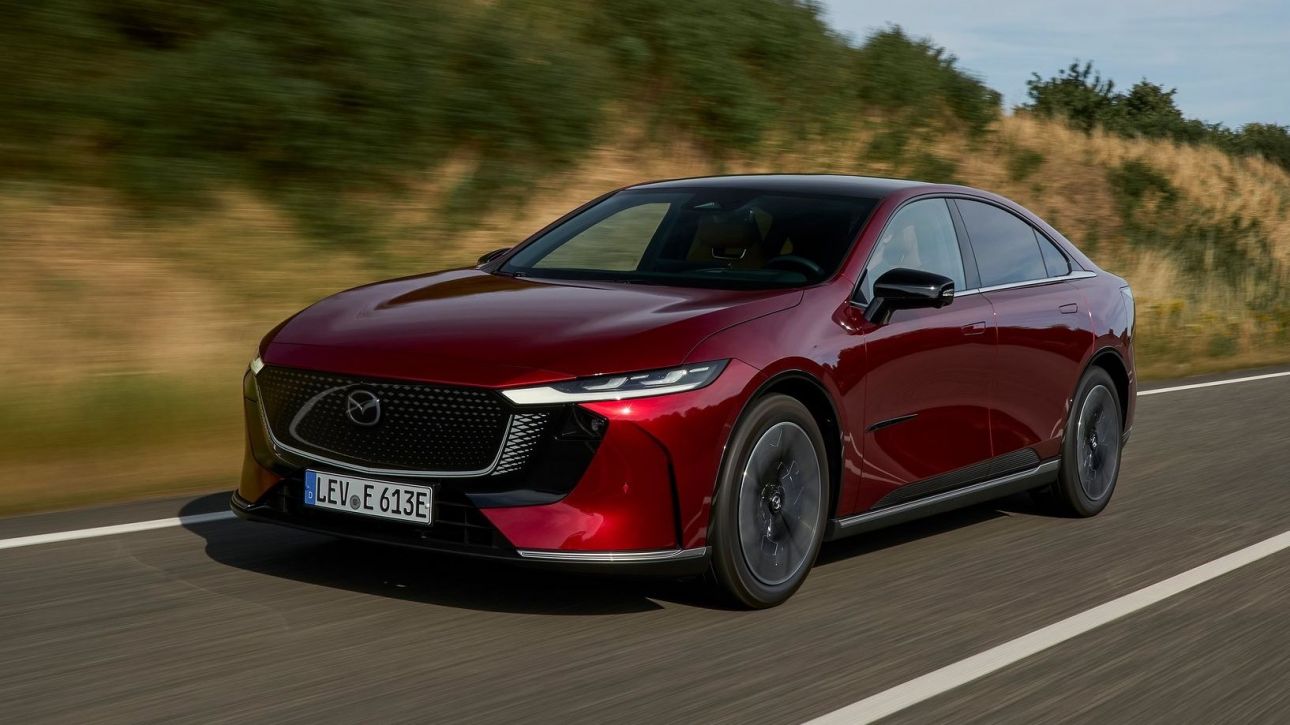 Το Mazda 6e είναι ηλεκτρικό νέας γενιάς