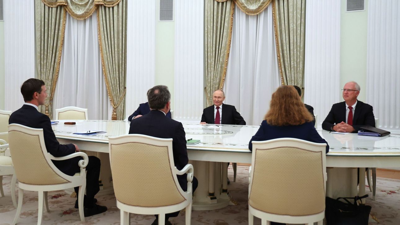 Sky News: Ο Πούτιν θέλει να επιστρέψει στο σχέδιο των 28 σημείων για την Ουκρανία