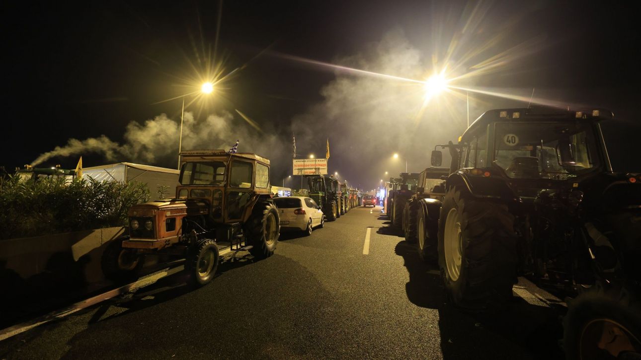 Αγρότες: Άνοιξε το τελωνείο του Προμαχώνα, κλειστό των Ευζώνων