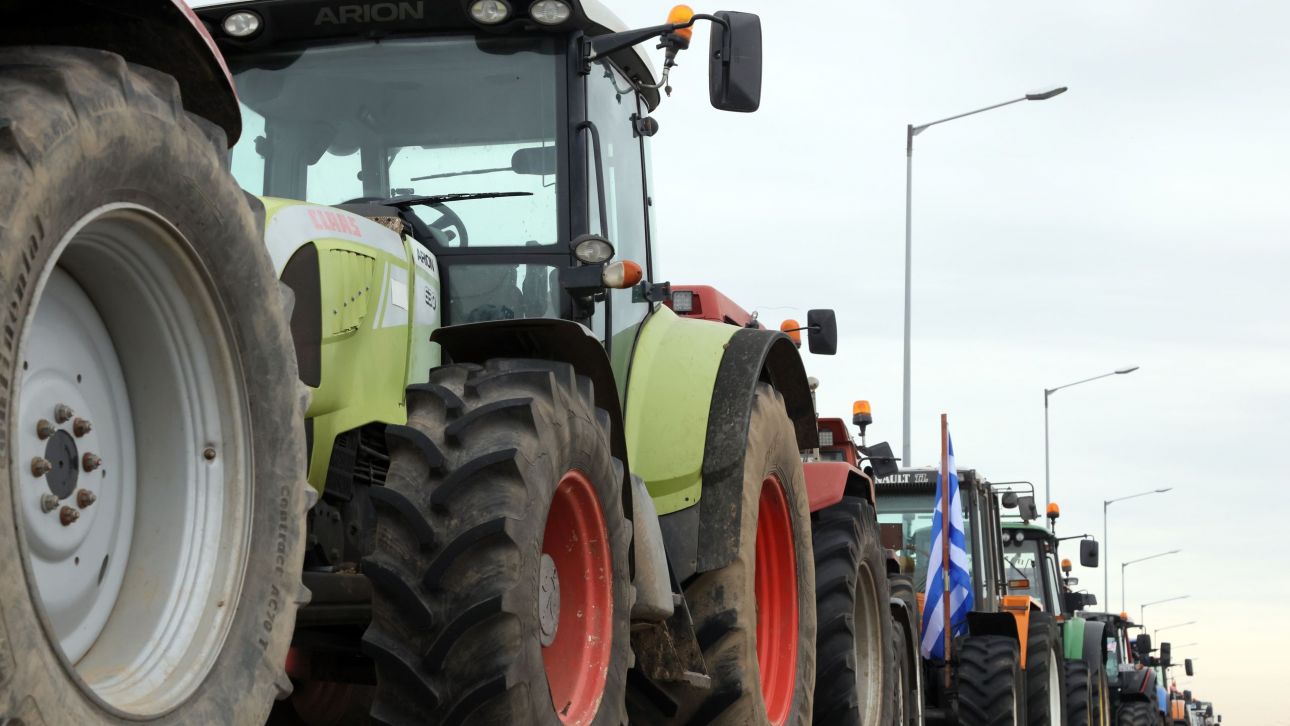 Αγρότες: Στον Εισαγγελέα για παρακώλυση συγκοινωνιών οι πρώτες δικογραφίες