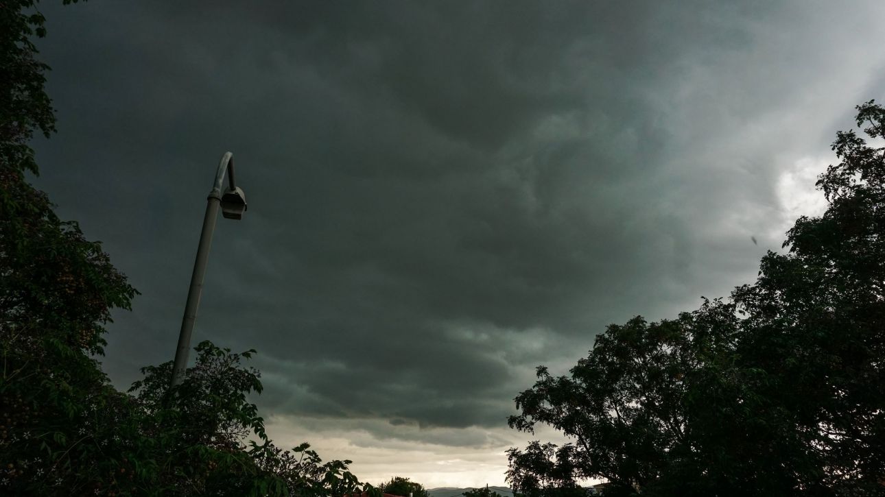 Κακοκαιρία Byron: Ήχησε το 112 σε Τρίκαλα, Καρδίτσα και Φθιώτιδα