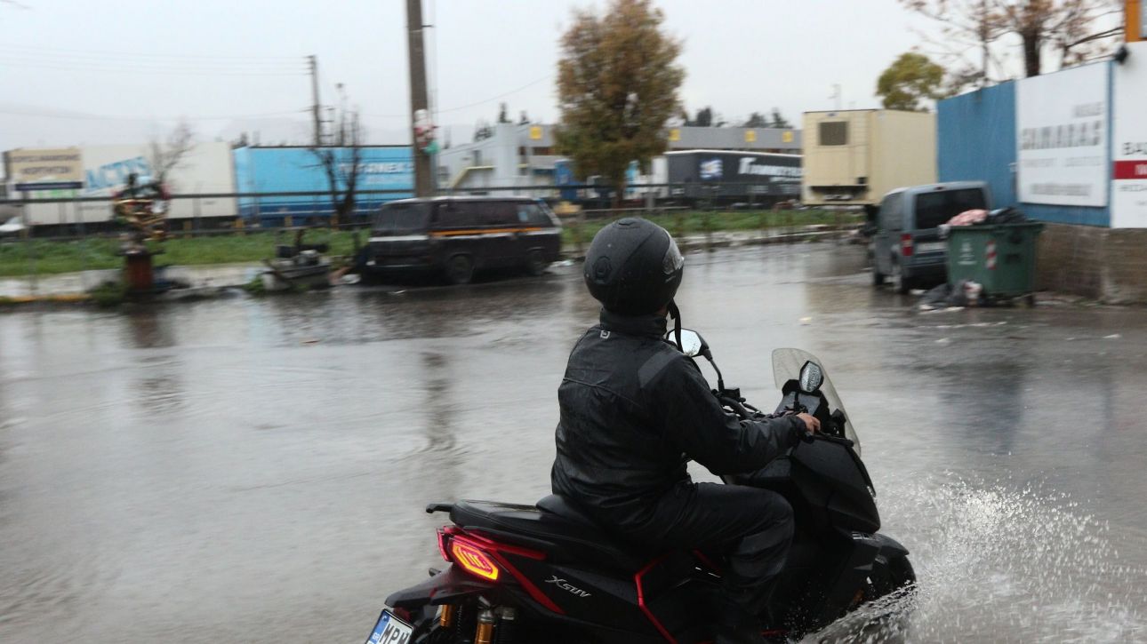 «Φρένο» στην κακοκαιρία BYRON βάζει αντικυκλώνας: «Ο καιρός μετακινεί την ένταση αλλού»