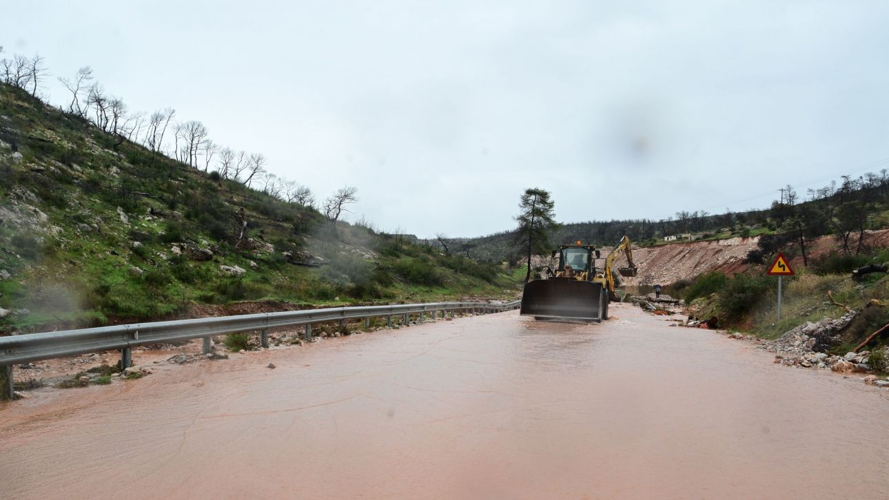 Κακοκαιρία Byron: Στη Μάνδρα το μεγαλύτερο ύψος βροχής του τριημέρου σύμφωνα με το Meteo