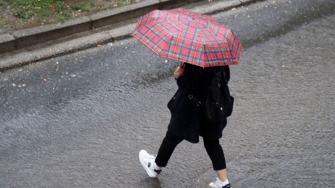 Καιρός: Νέο «κύμα» με βροχές από τα μέσα του μήνα, βελτίωση τις επόμενες μέρες – Η πρόβλεψη Κολυδά