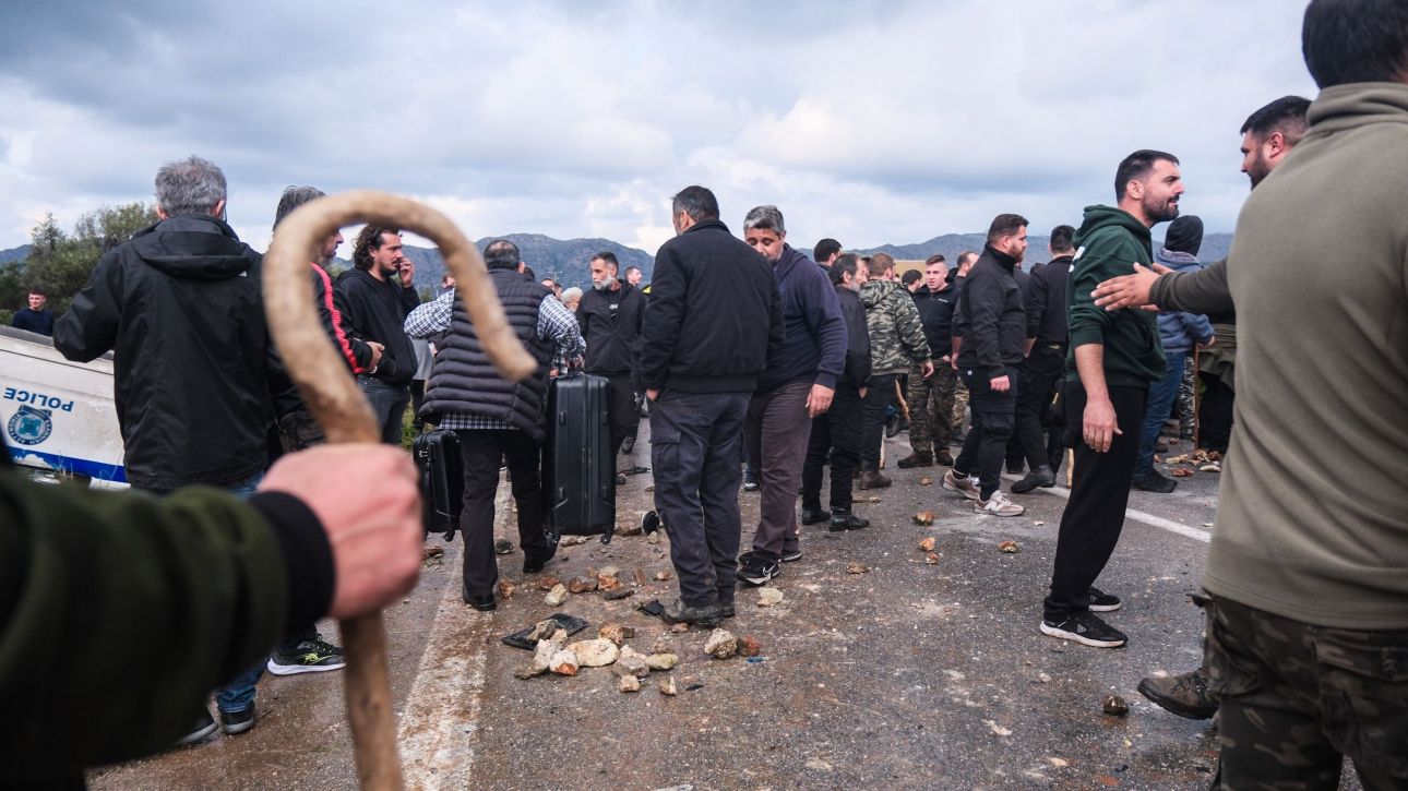 Αγρότες Χανίων: Τελεσίγραφο 24 ωρών για τις πληρωμές, αλλιώς κλείνουν ξανά το αεροδρόμιο