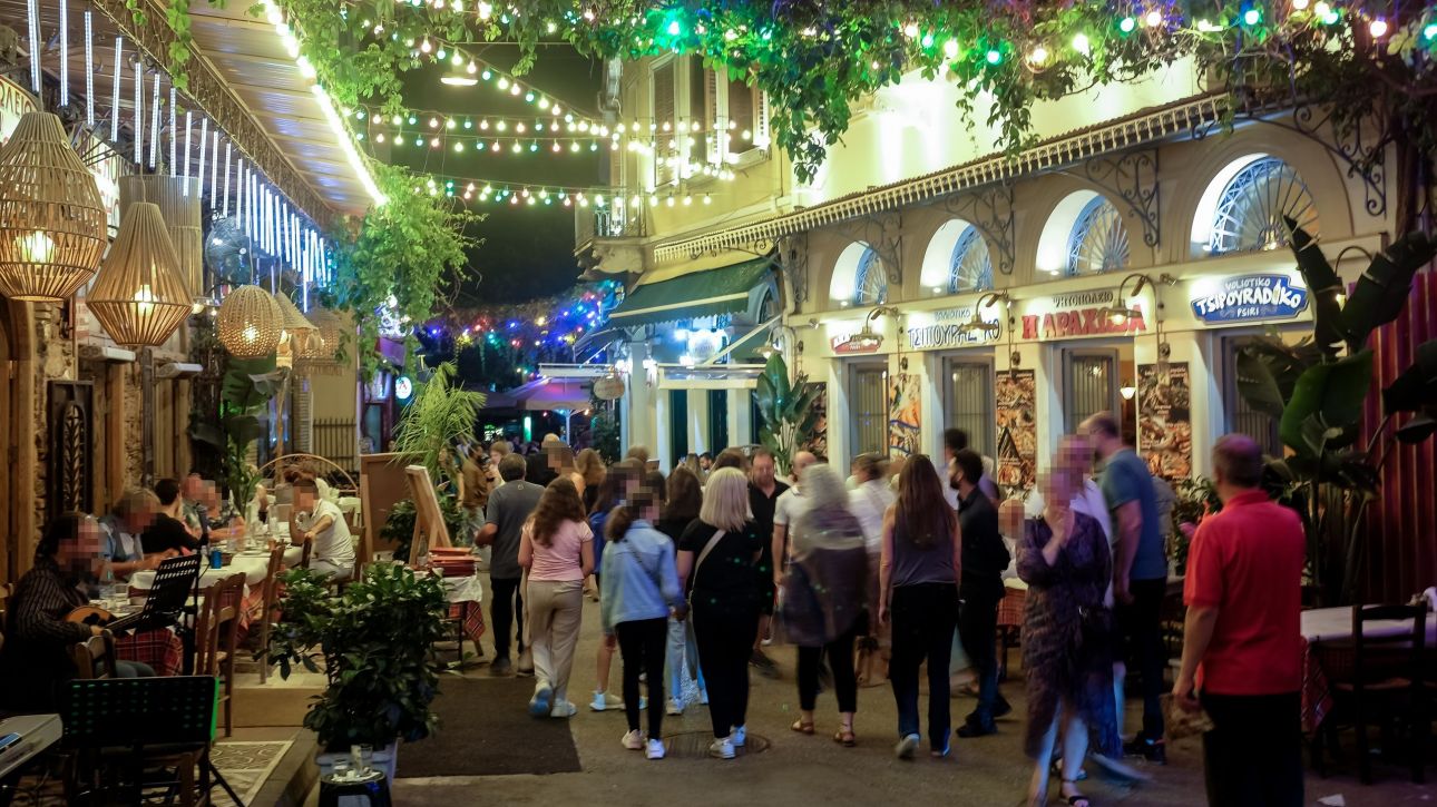 Δήμος Αθηναίων: Σταθερά τα δημοτικά τέλη για το 2026 – Μηδενικά για όσους αποκτήσουν παιδί