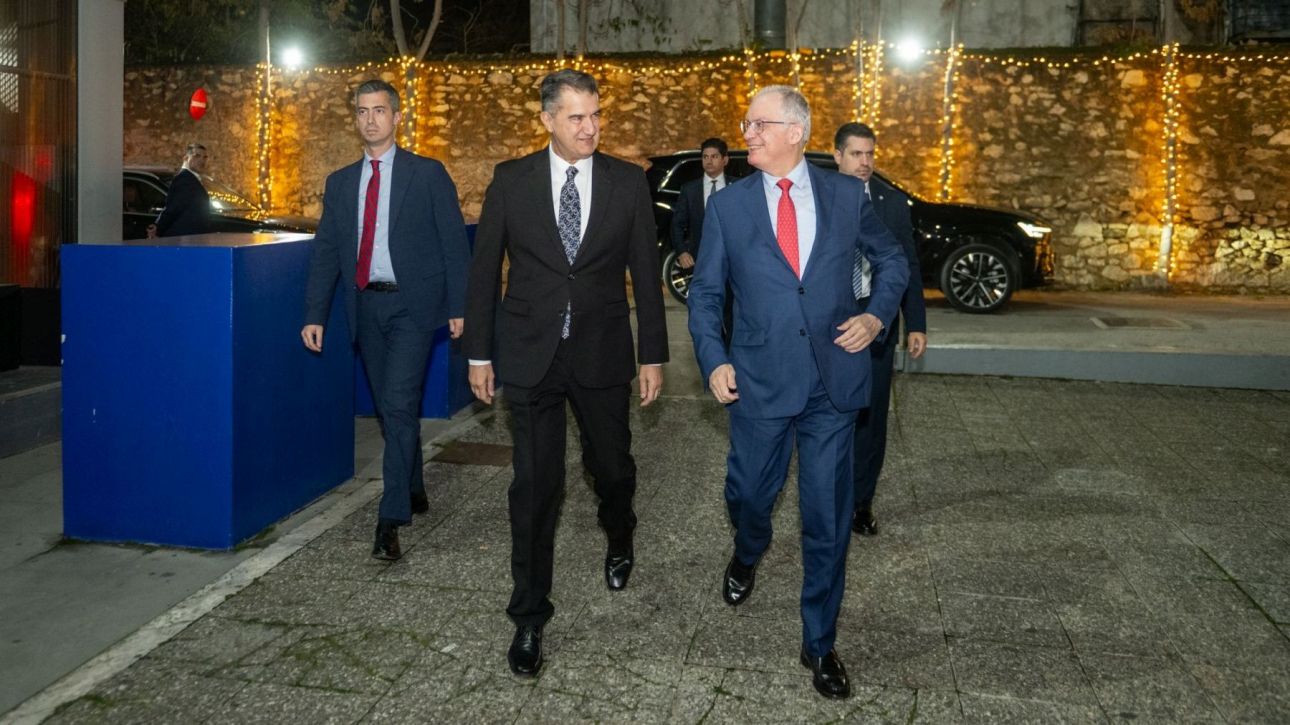 75 χρόνια Όμιλος Fourlis - Γράφοντας την επόμενη πράξη