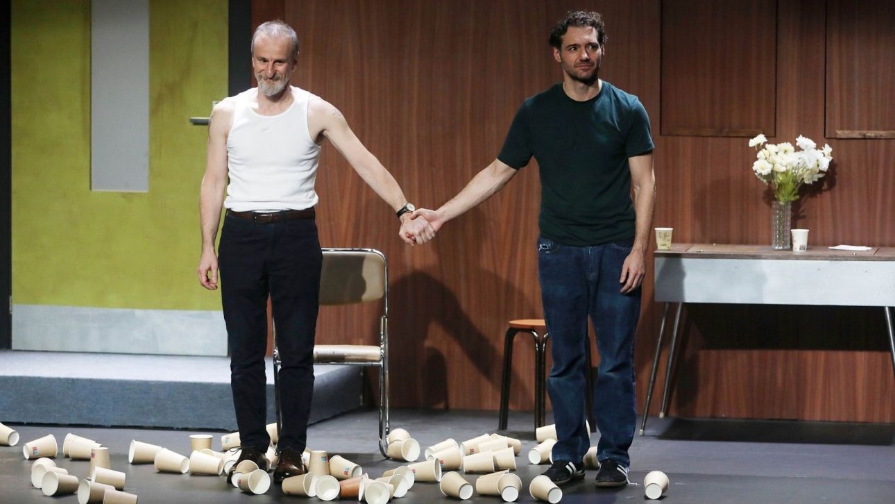 Λαμπερή πρεμιέρα για την παράσταση «Το 5ο Βήμα» στο Θέατρο Μικρό Χόρν με χορηγό τον ΟΠΑΠ