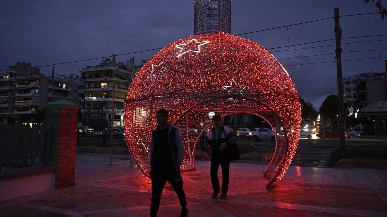Η πρόγνωση για τον καιρό των Χριστουγέννων: «Σκληρό καρύδι ο αντικυκλώνας…»