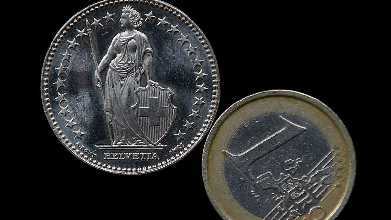 Reuters: Η Ελλάδα θα παρουσιάσει ρύθμιση για τα δάνεια σε ελβετικό φράγκο