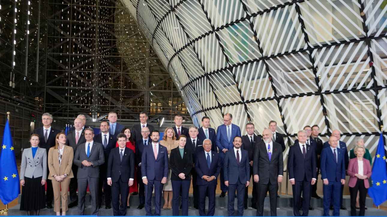 Οι Ευρωπαίοι ηγέτες συμφώνησαν σε δάνειο 90 δισ. στην Ουκρανία – Μητσοτάκης: «Ενδεδειγμένη λύση»