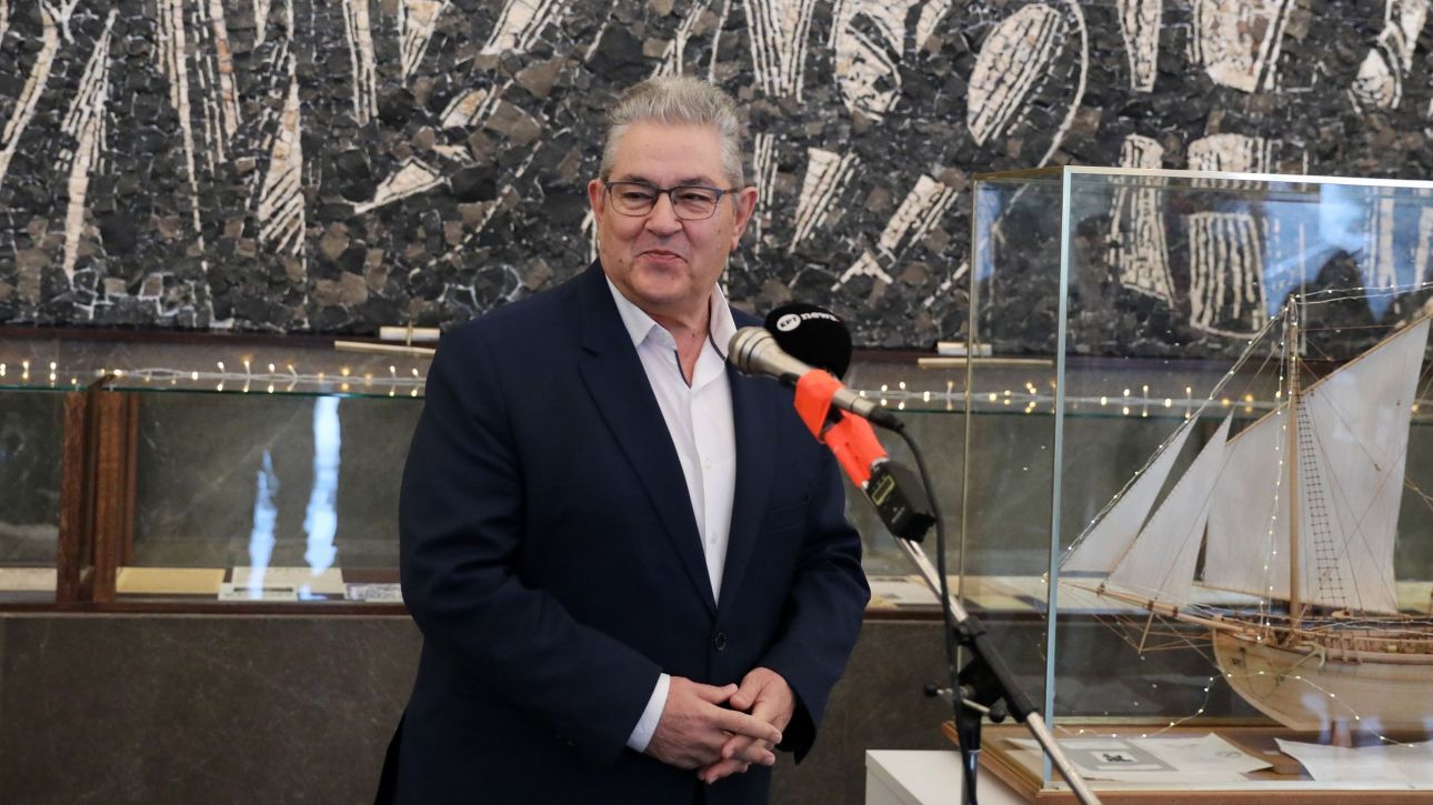 &Kappa;&omicron;&upsilon;&tau;&sigma;&omicron;ύ&mu;&pi;&alpha;&sigmaf;: &Eta; &sigma;&kappa;έ&psi;&eta; &mu;&alpha;&sigmaf; &sigma;&tau;&omicron;&upsilon;&sigmaf; &delta;ί&kappa;&alpha;&iota;&omicron;&upsilon;&sigmaf; &alpha;&gamma;ώ&nu;&epsilon;&sigmaf; &tau;&eta;&sigmaf; &epsilon;&lambda;&lambda;&eta;&nu;&iota;&kappa;ή&sigmaf; &alpha;&gamma;&rho;&omicron;&tau;&iota;ά&sigmaf;