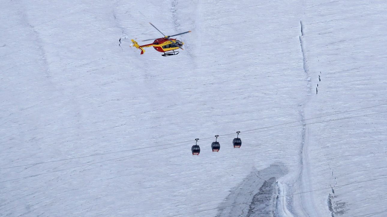Ατύχημα με τελεφερίκ στην Ιταλία: Τέσσερις τραυματίες – Εγκλωβίστηκαν 100 επιβάτες στα 2.800 μέτρα Ατύχημα με τελεφερίκ στην Ιταλία: Τέσσερις τραυματίες – Εγκλωβίστηκαν 100 επιβάτες στα 2.800 μέτρα