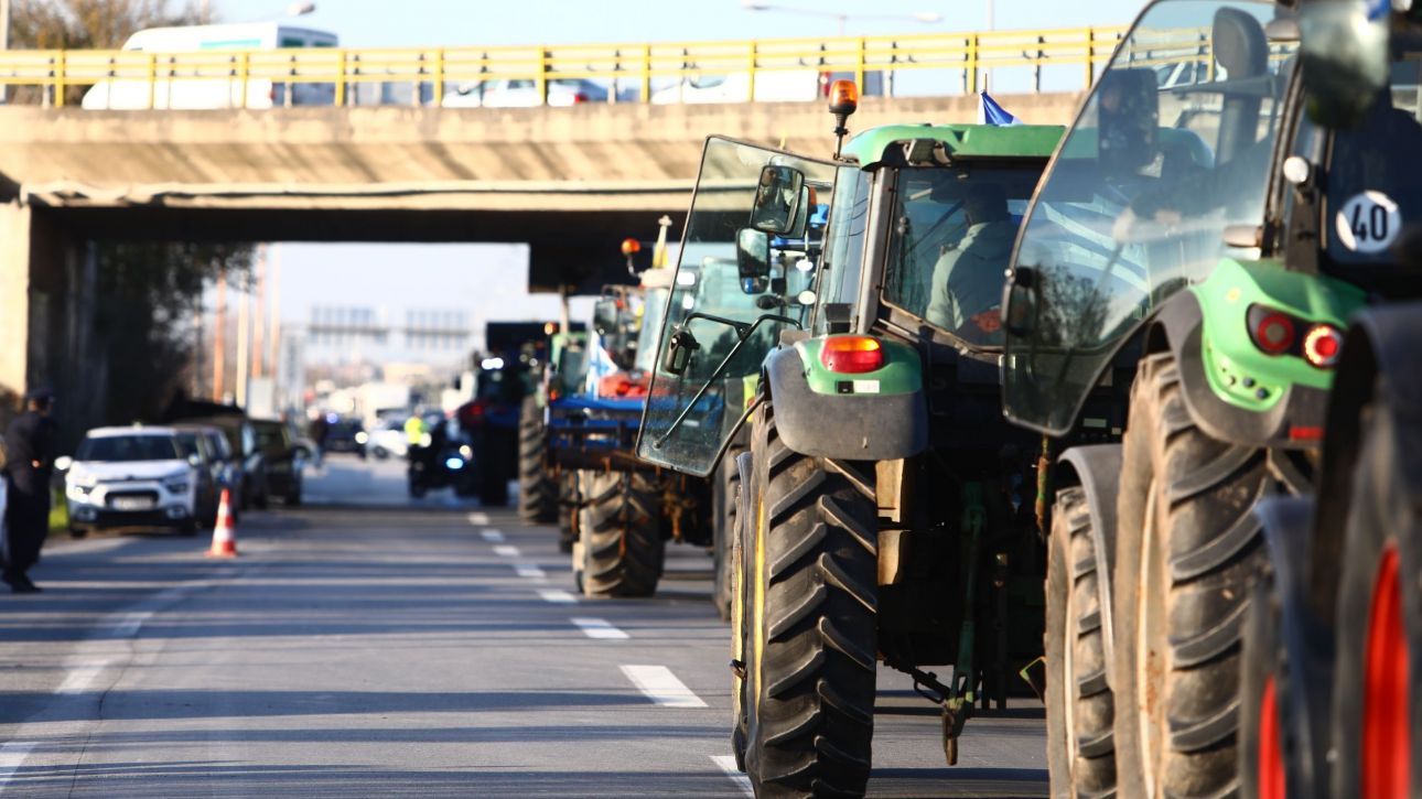 Στα κινητά των αγροτών τα πρόστιμα των 350 ευρώ – Ζυμώσεις για συνάντηση με Πρωθυπουργό Στα κινητά των αγροτών τα πρόστιμα των 350 ευρώ – Ζυμώσεις για συνάντηση με Πρωθυπουργό