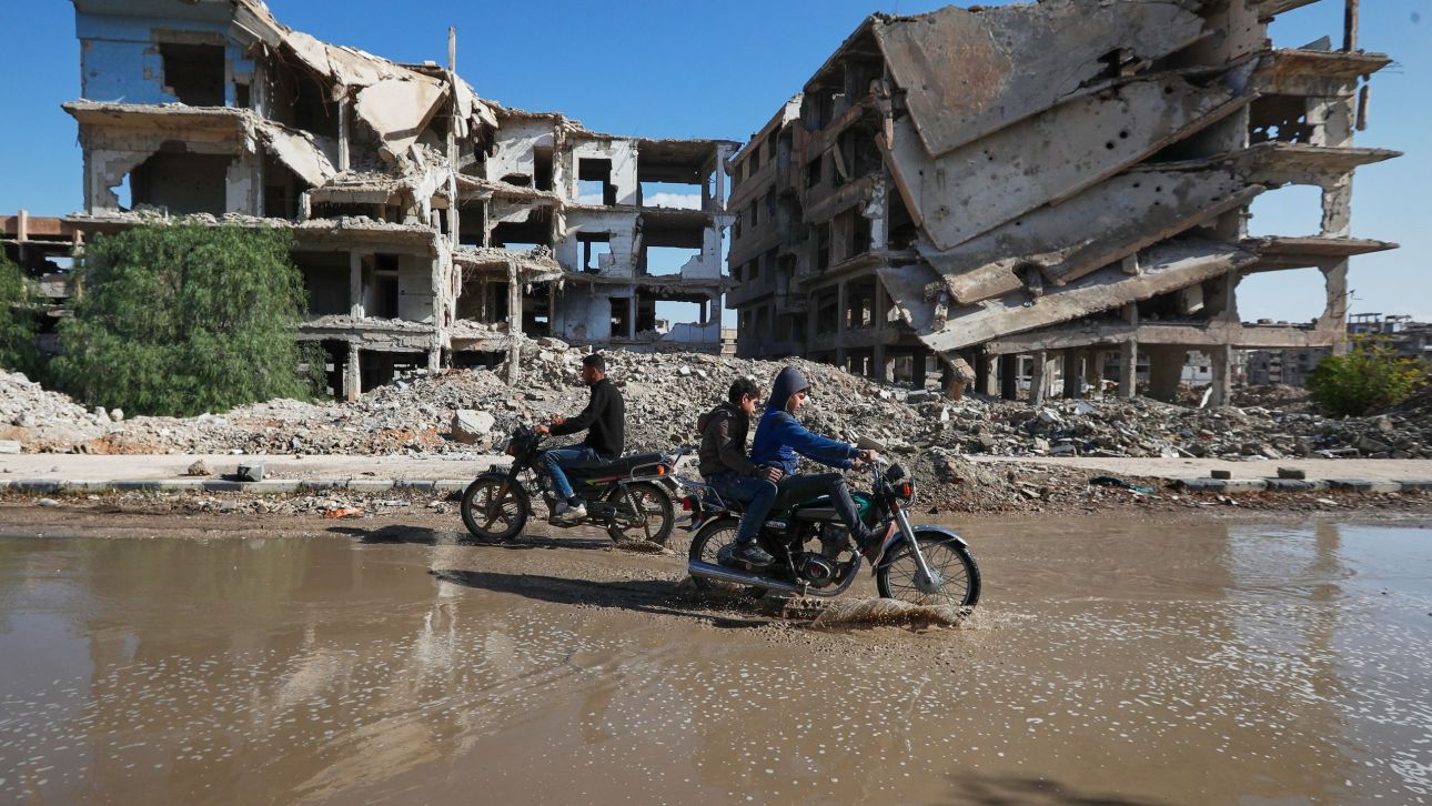 Άμαχοι εγκαταλείπουν κουρδικές συνοικίες στο Χαλέπι – Κηρύχθηκαν στρατιωτική ζώνη από τον στρατό