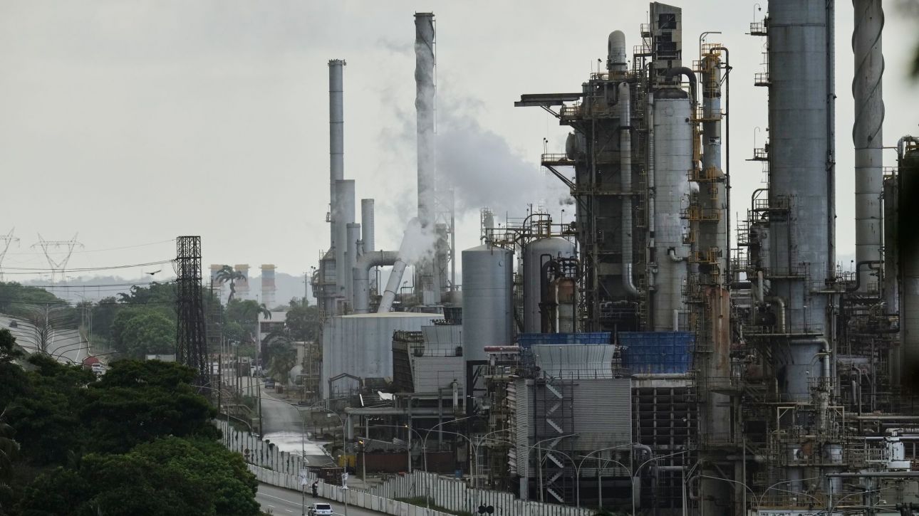 Η Βενεζουέλα στέλνει πετρέλαιο 2 δισ. δολαρίων στις ΗΠΑ – Δυσαρέσκεια στην Κίνα