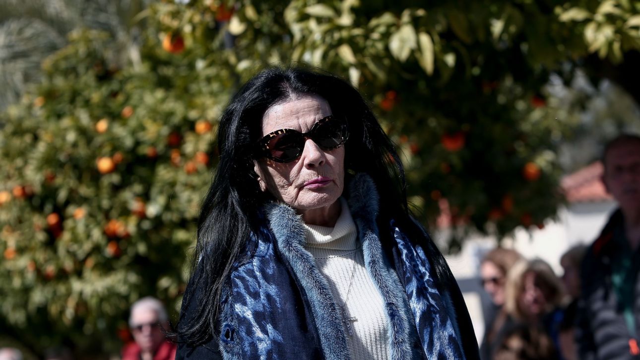 &Sigma;&tau;&omicron; &nu;&omicron;&sigma;&omicron;&kappa;&omicron;&mu;&epsilon;ί&omicron; &eta; &Zeta;&omega;&zeta;ώ &Sigma;&alpha;&pi;&omicron;&upsilon;&tau;&zeta;ά&kappa;&eta;