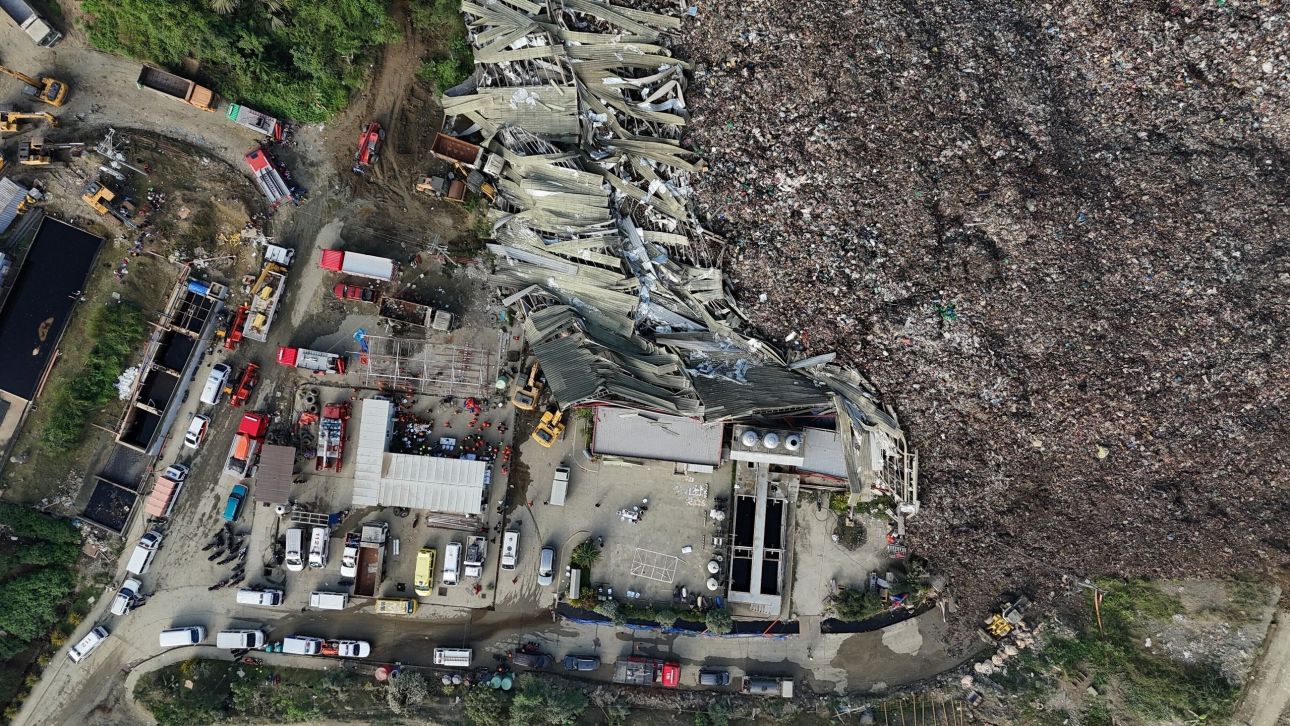 Ένας νεκρός και 27 αγνοούμενοι από κατάρρευση εγκατάστασης απορριμμάτων στις Φιλιππίνες