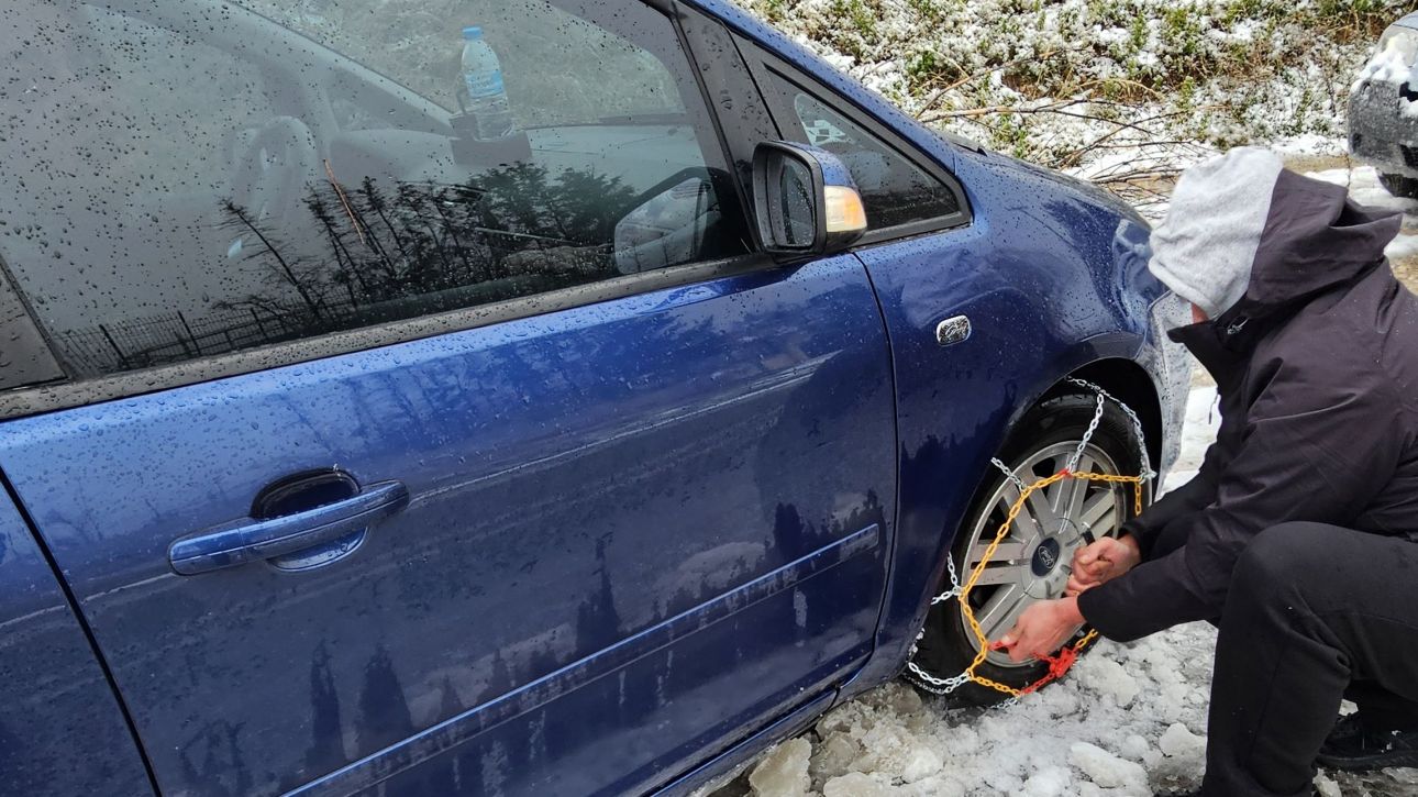 Πού είναι υποχρεωτικές οι αντιολισθητικές αλυσίδες λόγω έντονων χιονοπτώσεων
