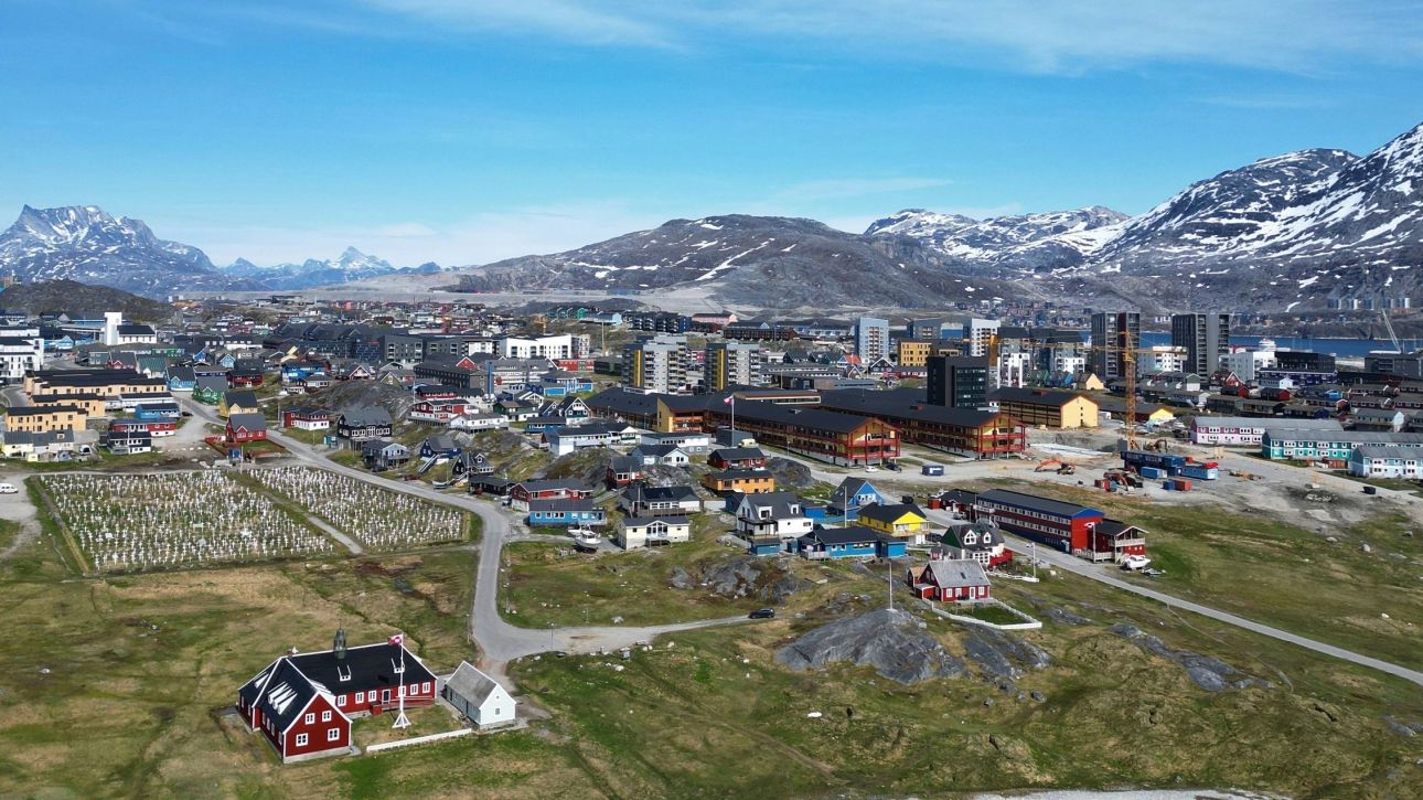 &Eta; &Gamma;&rho;&omicron;&iota;&lambda;&alpha;&nu;&delta;ί&alpha; &laquo;&kappa;&rho;ύ&beta;&epsilon;&iota;&raquo; 36 &epsilon;&kappa;&alpha;&tau;. &tau;ό&nu;&omicron;&upsilon;&sigmaf; &sigma;&pi;ά&nu;&iota;&omega;&nu; &gamma;&alpha;&iota;ώ&nu;