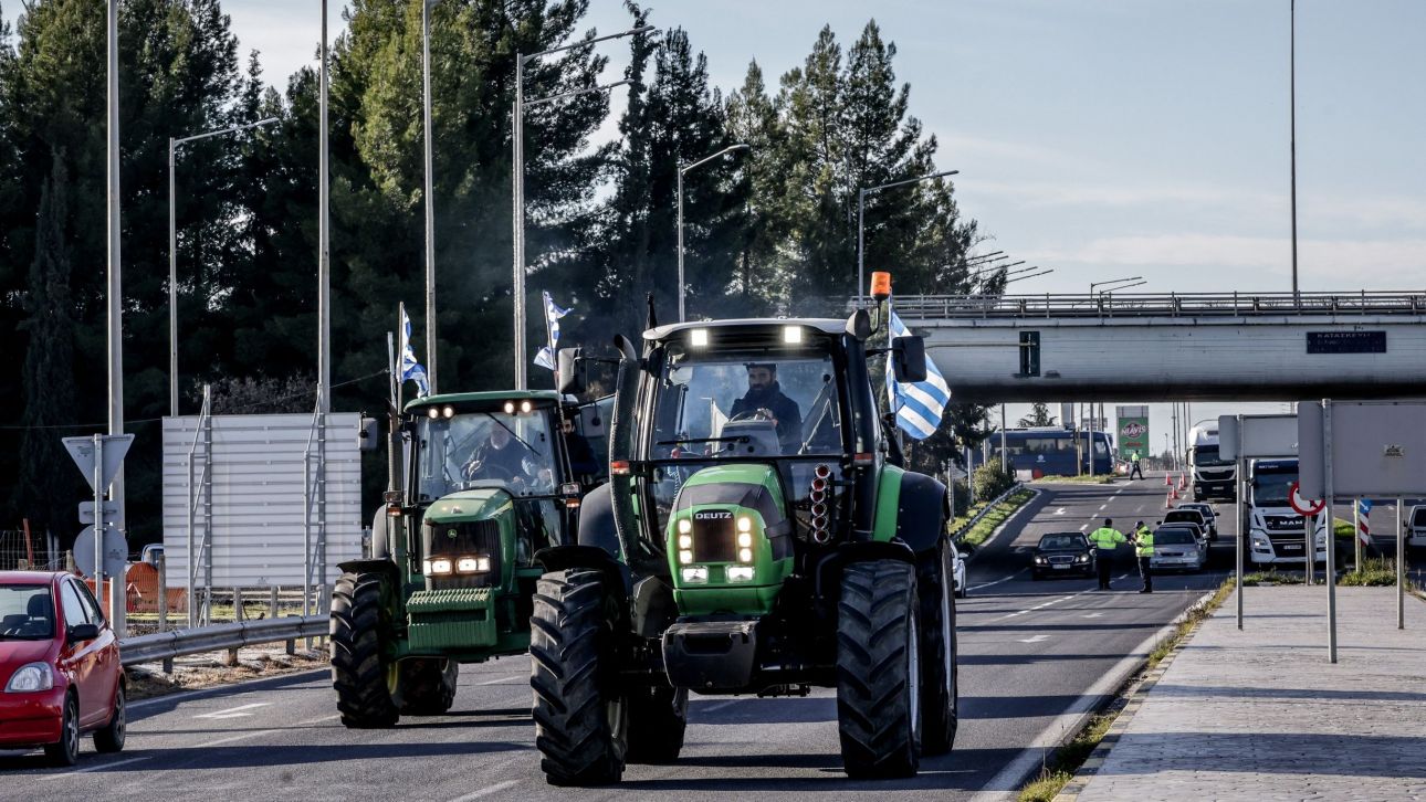 «Μία μάχη μετά την άλλη»: Τα νέα μέτρα για τους αγρότες, τα τρακτέρ στην Αθήνα και το plan B