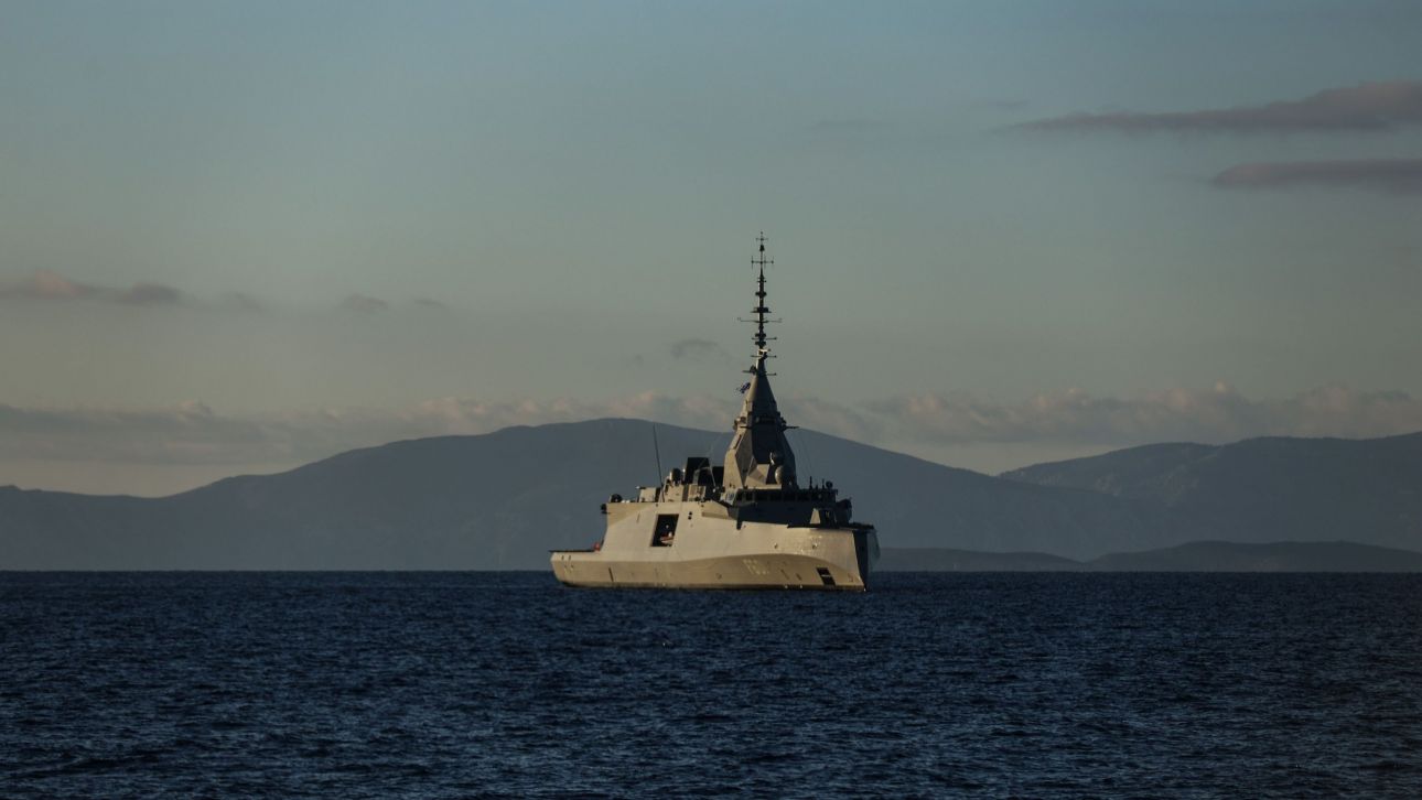 &Omicron;&iota; &pi;&rho;ώ&tau;&epsilon;&sigmaf; &epsilon;&iota;&kappa;ό&nu;&epsilon;&sigmaf; &alpha;&pi;ό &tau;&eta; &phi;&rho;&epsilon;&gamma;ά&tau;&alpha; Belharra &laquo;&Kappa;&Iota;&Mu;&Omega;&Nu;&raquo;