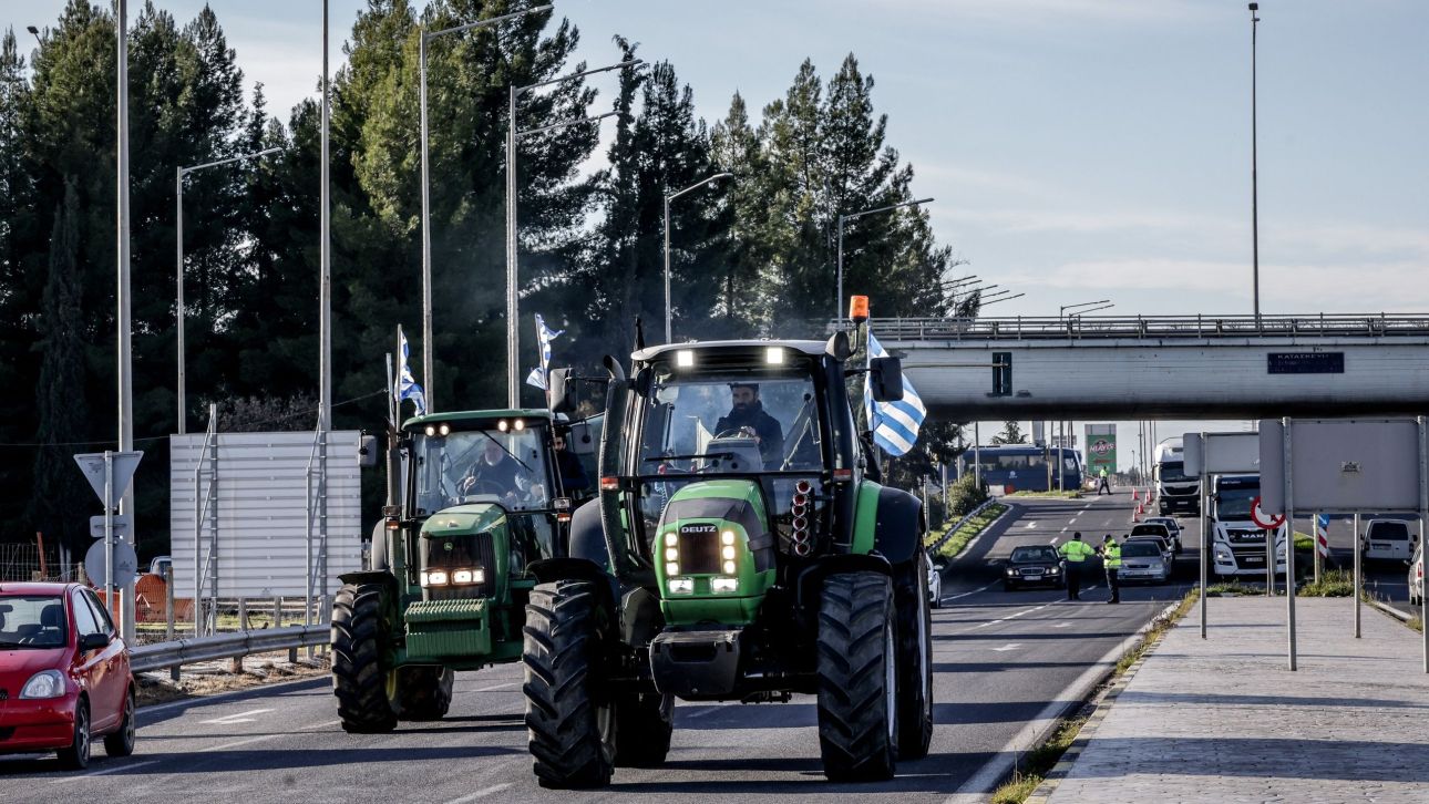 &Omicron;&iota; &alpha;&gamma;&rho;ό&tau;&epsilon;&sigmaf; &alpha;&pi;έ&sigma;&upsilon;&rho;&alpha;&nu; &tau;&alpha; &tau;&rho;&alpha;&kappa;&tau;έ&rho; &tau;&omicron;&upsilon;&sigmaf; &alpha;&pi;ό &tau;&omicron; &mu;&pi;&lambda;ό&kappa;&omicron; &tau;&eta;&sigmaf; &Nu;ί&kappa;&alpha;&iota;&alpha;&sigmaf;: &laquo;&Delta;&epsilon;&nu; &epsilon;&gamma;&kappa;&alpha;&tau;&alpha;&lambda;&epsilon;ί&pi;&omicron;&upsilon;&mu;&epsilon; &tau;&alpha; &alpha;&iota;&tau;ή&mu;&alpha;&tau;ά &mu;&alpha;&sigmaf;&raquo;