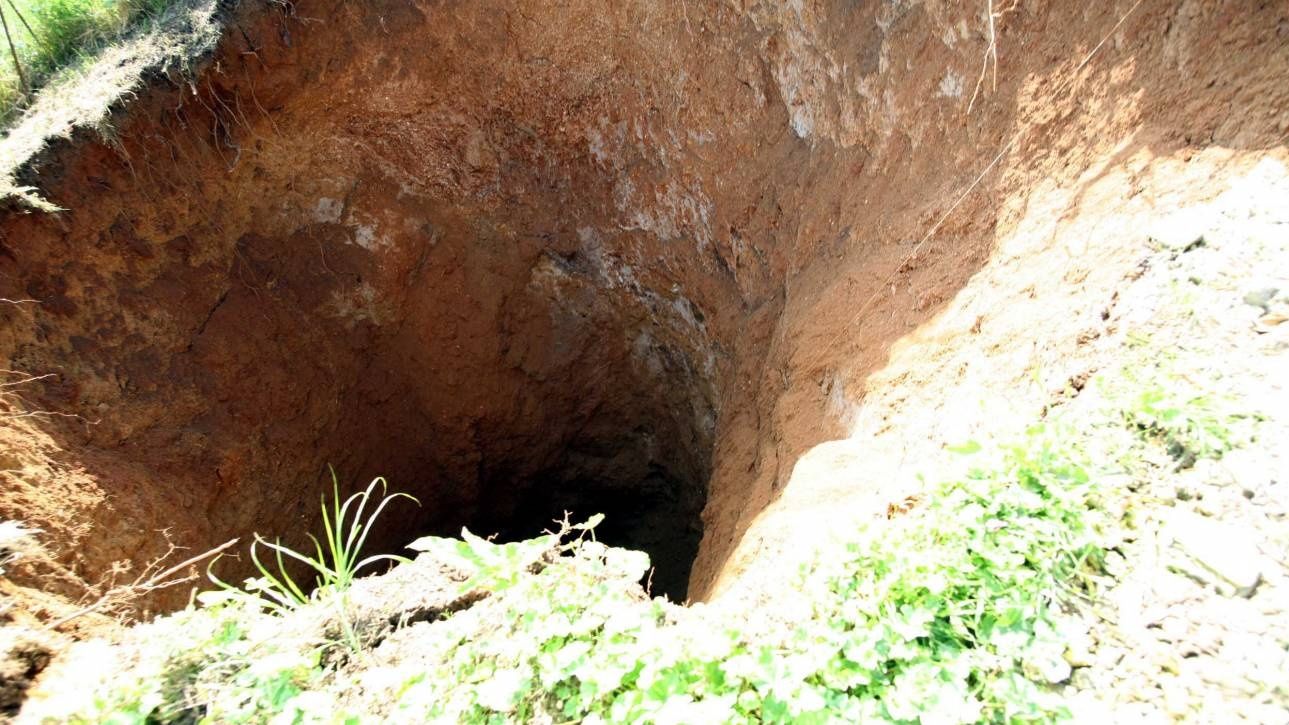 &Iota;&omega;ά&nu;&nu;&iota;&nu;&alpha;: &Epsilon;&kappa;&tau;&epsilon;&tau;&alpha;&mu;έ&nu;&eta; &kappa;&alpha;&theta;ί&zeta;&eta;&sigma;&eta; &epsilon;&delta;ά&phi;&omicron;&upsilon;&sigmaf; &sigma;&tau;&omicron; &chi;&omega;&rho;&iota;ό &Mu;&iota;&kappa;&rho;&omicron;&sigma;&pi;&eta;&lambda;&iota;ά &Tau;&zeta;&omicron;&upsilon;&mu;έ&rho;&kappa;&omega;&nu;