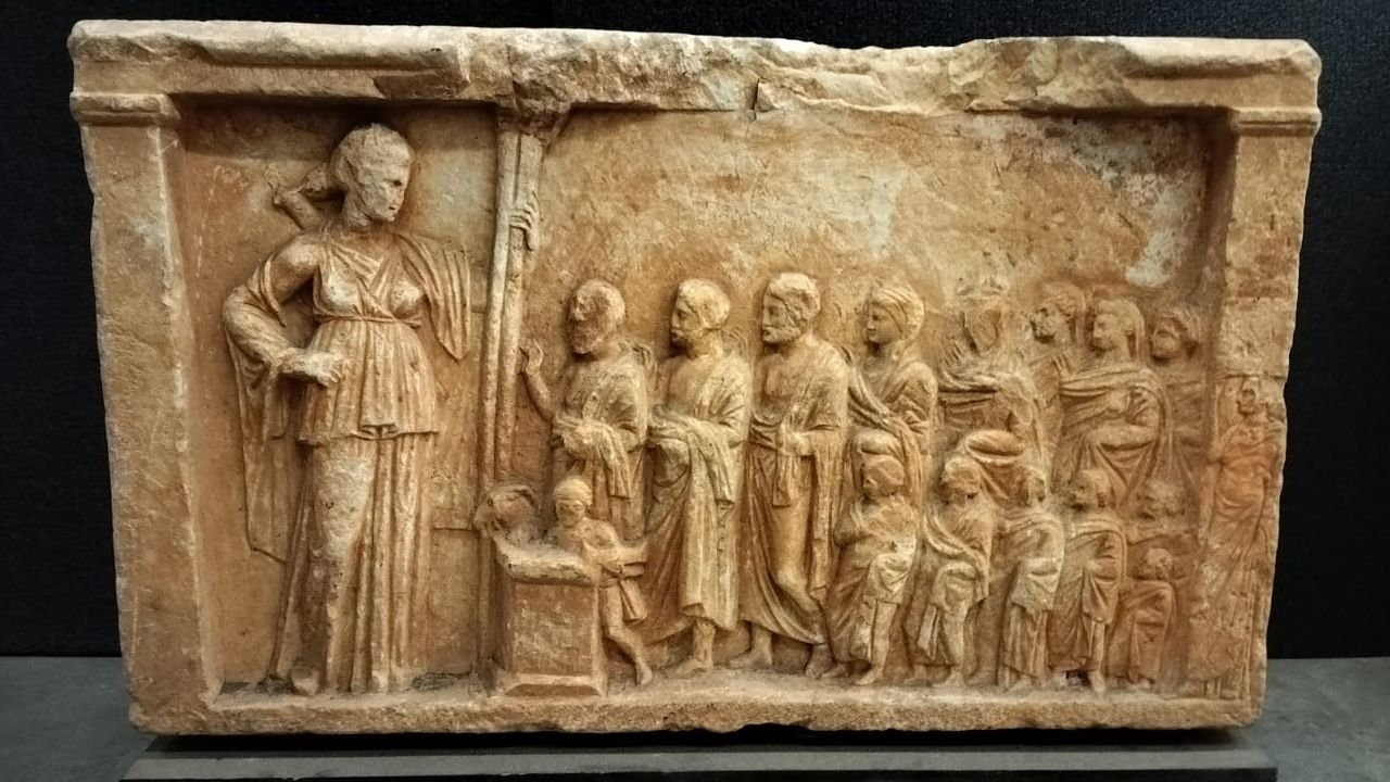 Επαναπατρισμός αρχαιοτήτων από το Λονδίνο: Μια νίκη για την πολιτιστική κληρονομιά της Ελλάδας