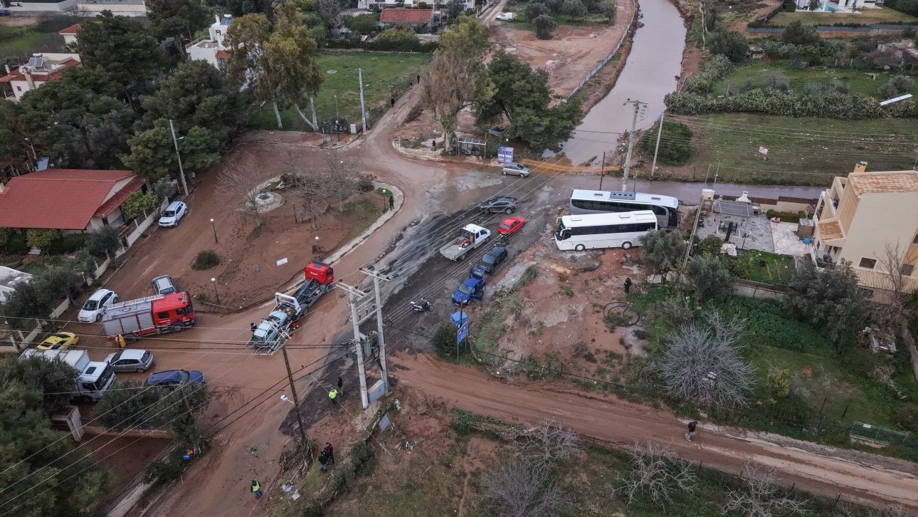 &Sigma;&epsilon; &kappa;&alpha;&tau;ά&sigma;&tau;&alpha;&sigma;&eta; Έ&kappa;&tau;&alpha;&kappa;&tau;&eta;&sigmaf; &Alpha;&nu;ά&gamma;&kappa;&eta;&sigmaf; &eta; &Beta;ά&rho;&eta; - &Epsilon;&iota;&kappa;ό&nu;&epsilon;&sigmaf; &alpha;&pi;ό &psi;&eta;&lambda;ά &delta;&epsilon;ί&chi;&nu;&omicron;&upsilon;&nu; &tau;&omicron; &mu;έ&gamma;&epsilon;&theta;&omicron;&sigmaf; &tau;&eta;&sigmaf; &kappa;&alpha;&tau;&alpha;&sigma;&tau;&rho;&omicron;&phi;ή&sigmaf;