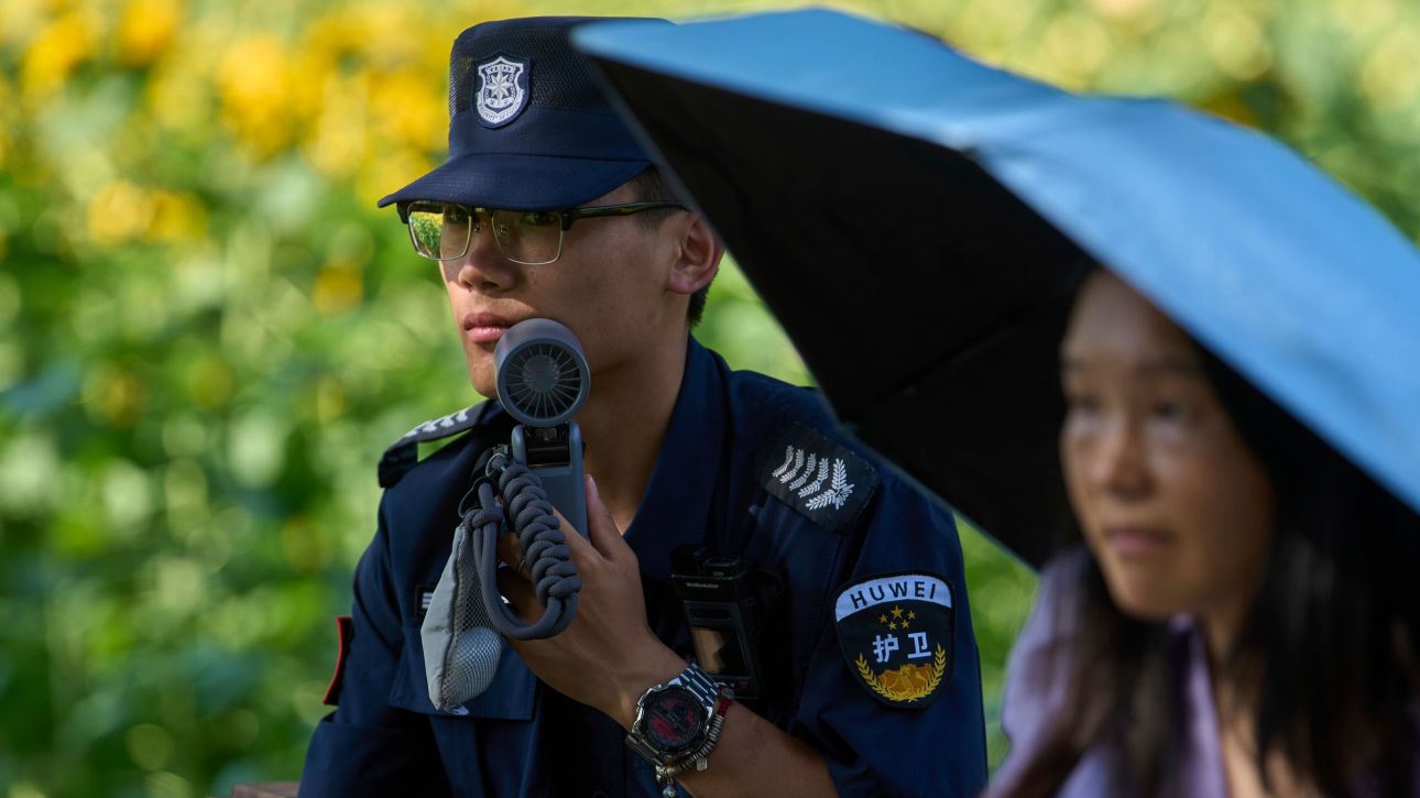 &Rho;&epsilon;&kappa;ό&rho; &upsilon;&psi;&eta;&lambda;ώ&nu; &theta;&epsilon;&rho;&mu;&omicron;&kappa;&rho;&alpha;&sigma;&iota;ώ&nu; &sigma;&tau;&eta;&nu; &Kappa;ί&nu;&alpha; &tau;&omicron; 2025 - &Alpha;&upsilon;&xi;ά&nu;&omicron;&nu;&tau;&alpha;&iota; &omicron;&iota; &phi;&upsilon;&sigma;&iota;&kappa;έ&sigmaf; &kappa;&alpha;&tau;&alpha;&sigma;&tau;&rho;&omicron;&phi;έ&sigmaf;