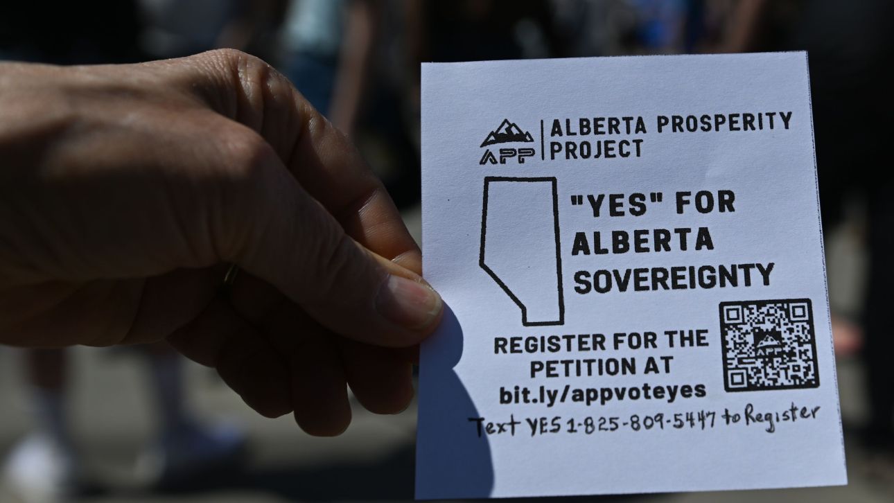 &Kappa;&alpha;&nu;&alpha;&delta;ά&sigmaf;: &Pi;&omicron;&iota;&omicron;&iota; &epsilon;ί&nu;&alpha;&iota; &omicron;&iota; &alpha;&pi;&omicron;&sigma;&chi;&iota;&sigma;&tau;έ&sigmaf; &tau;&eta;&sigmaf; &Alpha;&lambda;&mu;&pi;έ&rho;&tau;&alpha; &kappa;&alpha;&iota; &gamma;&iota;&alpha;&tau;ί &zeta;&eta;&tau;&omicron;ύ&nu; &tau;&eta;&nu; &beta;&omicron;ή&theta;&epsilon;&iota;&alpha; &tau;&omicron;&upsilon; &Tau;&rho;&alpha;&mu;&pi;