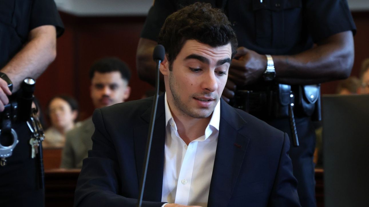 &Delta;&omicron;&lambda;&omicron;&phi;&omicron;&nu;ί&alpha; CEO UnitedHealthcare: &laquo;&Mu;&pi;&lambda;ό&kappa;&omicron;&raquo; &sigma;&tau;&eta; &theta;&alpha;&nu;&alpha;&tau;&iota;&kappa;ή &kappa;&alpha;&tau;&alpha;&delta;ί&kappa;&eta; &tau;&omicron;&upsilon; &Lambda;&omicron;&upsilon;ί&tau;&zeta;&iota; &Mu;&alpha;&nu;&tau;&zeta;&iota;ό&nu;&iota;