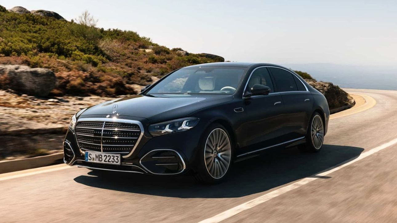 &Eta; Mercedes S-Class &alpha;&nu;&alpha;&nu;&epsilon;ώ&theta;&eta;&kappa;&epsilon; &kappa;&alpha;&iota; &alpha;&nu;&alpha;&beta;&alpha;&theta;&mu;ί&sigma;&tau;&eta;&kappa;&epsilon; &rho;&iota;&zeta;&iota;&kappa;ά