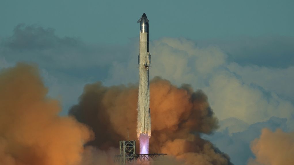 SpaceX: Τα άκρως φιλόδοξα πλάνα του Ίλον Μασκ, η δημόσια εγγραφή και τα ρεκόρ που θέλει να σπάσει