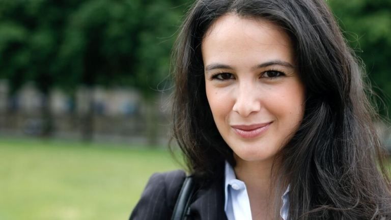 Λιλιά Ασαΐν - «Πανόραμα»: Όταν η διαφάνεια γίνεται εφιάλτης και η ιδιωτικότητα έγκλημα