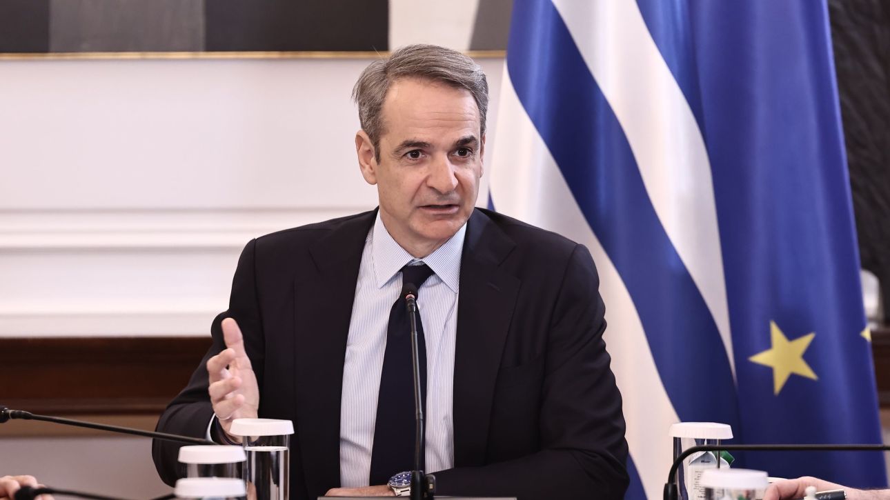 &Tau;&omicron; &mu;&epsilon;&nu;&omicron;ύ &tau;&eta;&sigmaf; &Sigma;&upsilon;&nu;&tau;&alpha;&gamma;&mu;&alpha;&tau;&iota;&kappa;ή&sigmaf; &Alpha;&nu;&alpha;&theta;&epsilon;ώ&rho;&eta;&sigma;&eta;&sigmaf;: &Tau;&omicron; &delta;&iota;ά&gamma;&gamma;&epsilon;&lambda;&mu;&alpha; &Mu;&eta;&tau;&sigma;&omicron;&tau;ά&kappa;&eta; &kappa;&alpha;&iota; &eta; &gamma;&alpha;&lambda;ά&zeta;&iota;&alpha; &pi;&rho;&omicron;&theta;έ&rho;&mu;&alpha;&nu;&sigma;&eta; &sigma;&upsilon;&nu;&alpha;&iota;&nu;έ&sigma;&epsilon;&omega;&nu;