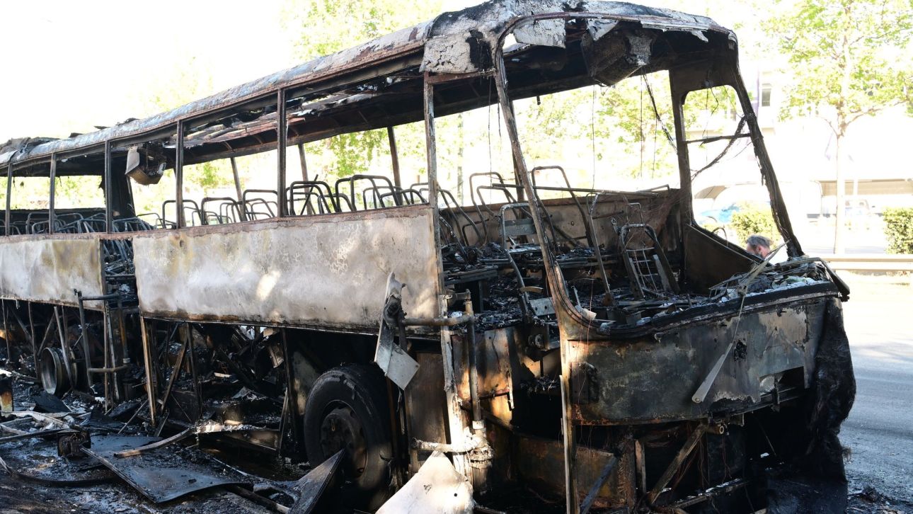 &Theta;&epsilon;&sigma;&sigma;&alpha;&lambda;&omicron;&nu;ί&kappa;&eta;: &Phi;&omega;&tau;&iota;ά &sigma;&epsilon; &lambda;&epsilon;&omega;&phi;&omicron;&rho;&epsilon;ί&omicron; &sigma;&tau;&eta; &Sigma;ί&delta;&nu;&omicron; - &Alpha;&nu;&alpha;&phi;&omicron;&rho;έ&sigmaf; &gamma;&iota;&alpha; &pi;&rho;ό&beta;&lambda;&eta;&mu;&alpha; &sigma;&tau;&omicron;&nu; &kappa;&iota;&nu;&eta;&tau;ή&rho;&alpha;