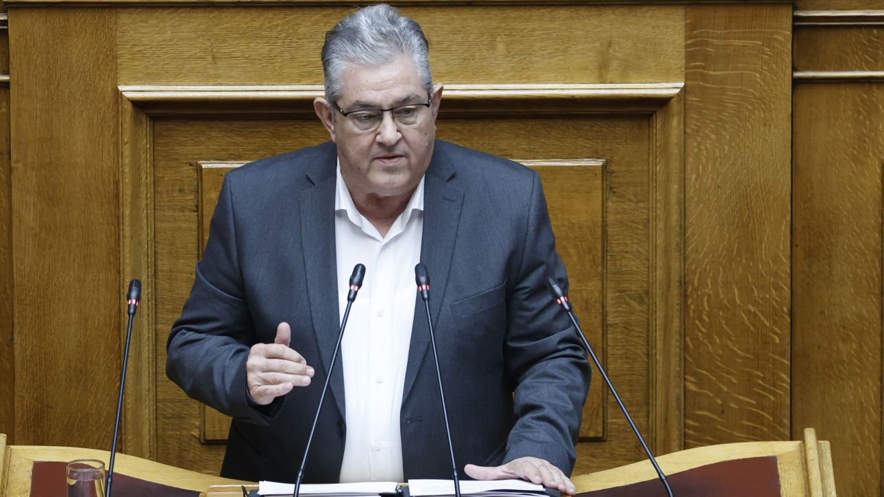 K&omicron;&upsilon;&tau;&sigma;&omicron;ύ&mu;&pi;&alpha;&sigmaf;: &laquo;&Upsilon;&pi;&omicron;&kappa;&rho;ύ&pi;&tau;&epsilon;&iota; &pi;&omicron;&lambda;&iota;&tau;&iota;&kappa;ή &sigma;&kappa;&omicron;&pi;&iota;&mu;ό&tau;&eta;&tau;&alpha; &eta; &mu;ή&nu;&upsilon;&sigma;&eta; &tau;&omicron;&upsilon; &Kappa;. &Pi;&lambda;&epsilon;ύ&rho;&eta; &epsilon;&iota;&sigmaf; &beta;ά&rho;&omicron;&sigmaf; &mu;&omicron;&upsilon;&raquo;