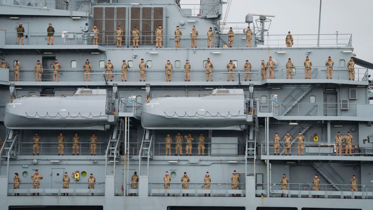 &Theta;&rho;ί&lambda;&epsilon;&rho; &mu;&epsilon; &sigma;&alpha;&mu;&pi;&omicron;&tau;ά&zeta; &sigma;&epsilon; &gamma;&epsilon;&rho;&mu;&alpha;&nu;&iota;&kappa;έ&sigmaf; &phi;&rho;&epsilon;&gamma;ά&tau;&epsilon;&sigmaf;: &Sigma;&upsilon;&nu;&epsilon;&lambda;ή&phi;&theta;&eta;&sigma;&alpha;&nu; Έ&lambda;&lambda;&eta;&nu;&alpha;&sigmaf; &kappa;&alpha;&iota; &Rho;&omicron;&upsilon;&mu;ά&nu;&omicron;&sigmaf; - &Tau;&iota; &epsilon;&rho;&epsilon;&upsilon;&nu;&omicron;ύ&nu; &omicron;&iota; &alpha;&rho;&chi;έ&sigmaf;