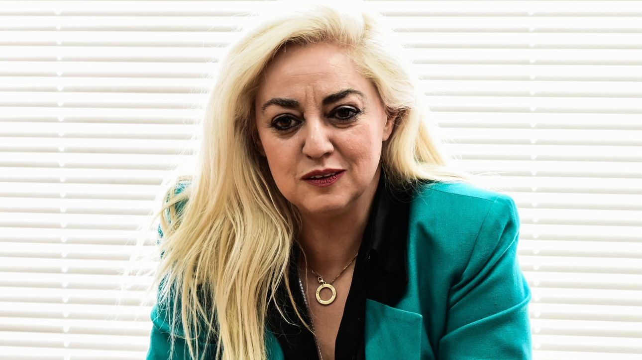 Ά&nu;&nu;&alpha; &Sigma;&tau;&rho;&alpha;&tau;&iota;&nu;ά&kappa;&eta;: &Tau;&iota; &alpha;&pi;&alpha;&nu;&tau;ά &gamma;&iota;&alpha; &delta;&eta;&mu;&omicron;&sigma;&iota;&epsilon;ύ&mu;&alpha;&tau;&alpha; &pi;&epsilon;&rho;ί &epsilon;&mu;&pi;&lambda;&omicron;&kappa;ή&sigmaf; &tau;&eta;&sigmaf; &sigma;&tau;&eta;&nu; &upsilon;&pi;ό&theta;&epsilon;&sigma;&eta; &Pi;&alpha;&nu;&alpha;&gamma;ό&pi;&omicron;&upsilon;&lambda;&omicron;&upsilon;