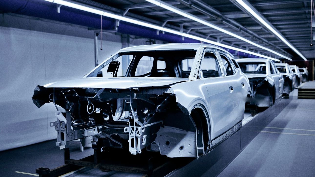 &Sigma;&upsilon;&nu;&epsilon;&rho;&gamma;&alpha;&sigma;ί&alpha; Ford &kappa;&alpha;&iota; Geely &sigma;&tau;&omicron;&nu; &omicron;&rho;ί&zeta;&omicron;&nu;&tau;&alpha;;